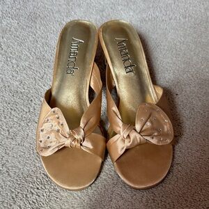 Women's Satin Bow Slide Sandals in Champagne